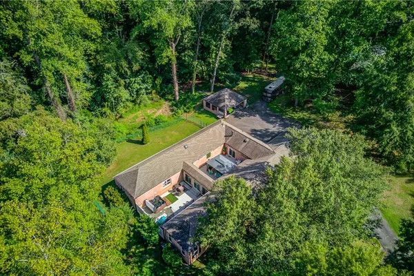 151 PINE FOREST DR