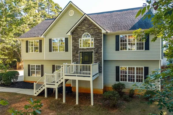 141 RIVERSTONE WAY