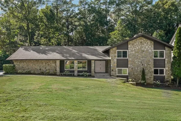 675 WEATHERLY LN