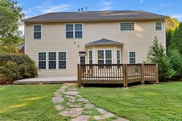 102 WESTMONT WAY