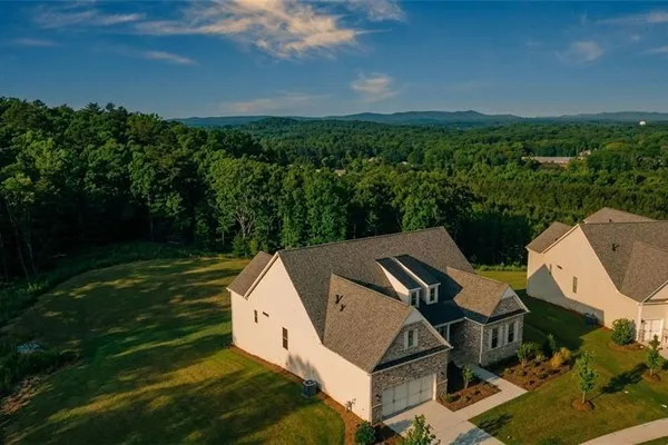 236 LAUREL VISTA DR