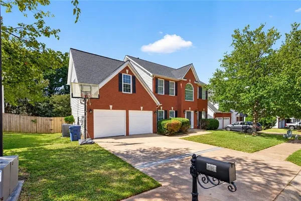 1312 WOODLAND VIEW RD