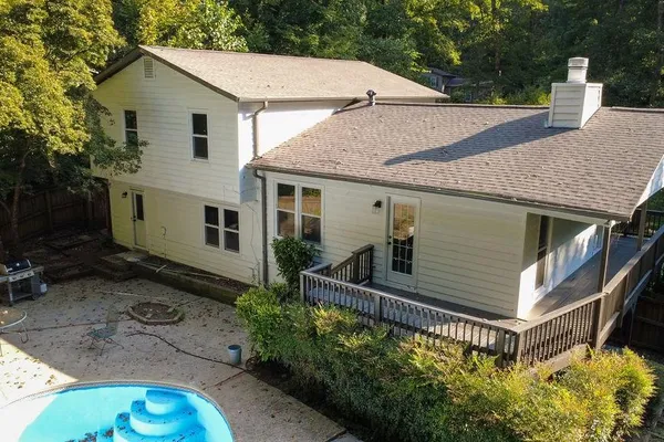 151 FARMINGTON DR
