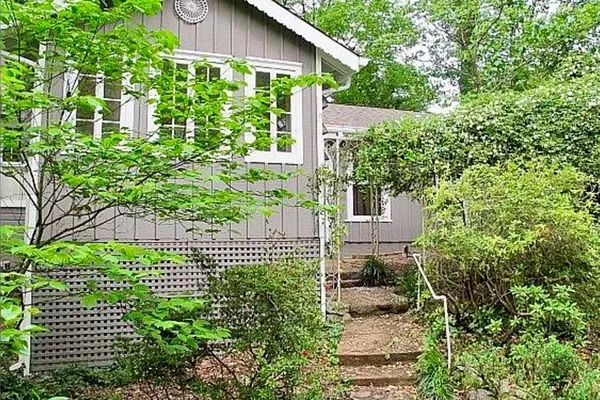 478 BURLINGTON RD