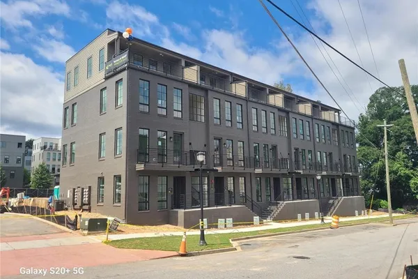 1281 FELIX CT 9