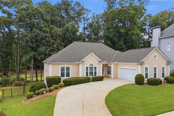2371 WOOD CREEK CT