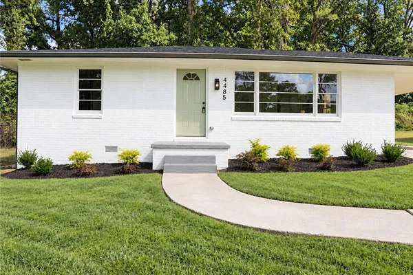 4485 HICKORY WOOD LN