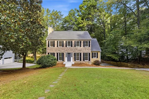 2706 LILLIE LAKE DR