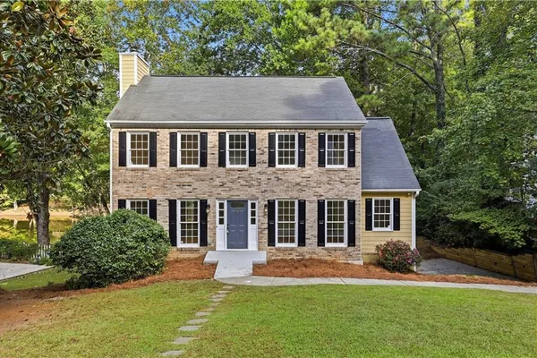 2706 LILLIE LAKE DR