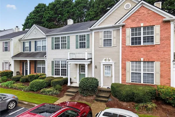 4645 VALAIS CT 116