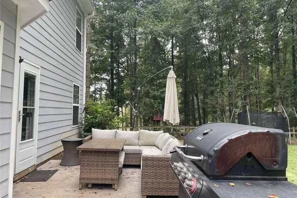 124 FINCH WAY