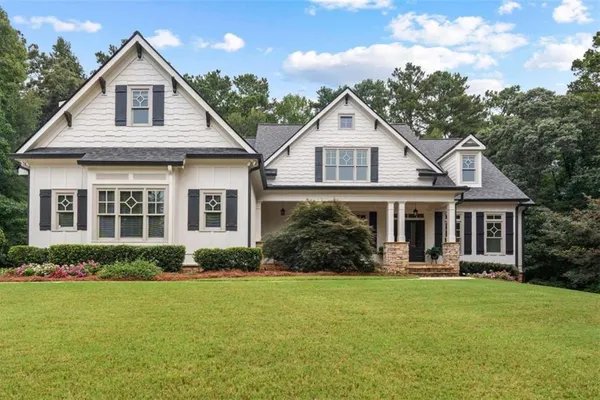 120 CRYSTAL CT
