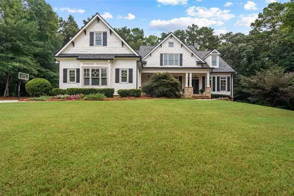120 CRYSTAL CT