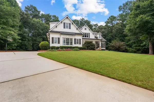 120 CRYSTAL CT