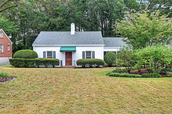 1952 N DECATUR RD