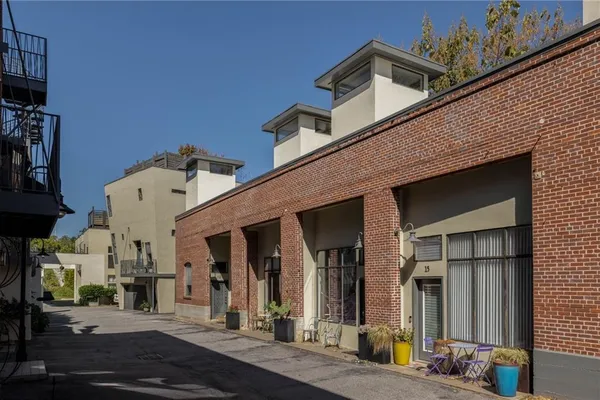 307 CHEROKEE AVE 13