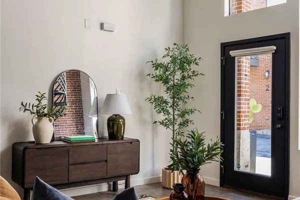 307 CHEROKEE AVE 13