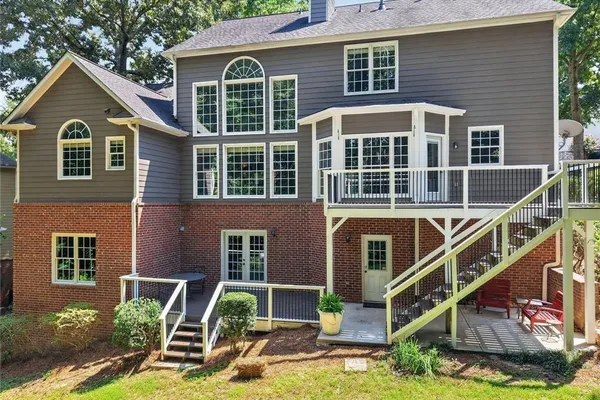 8406 AVALON CT