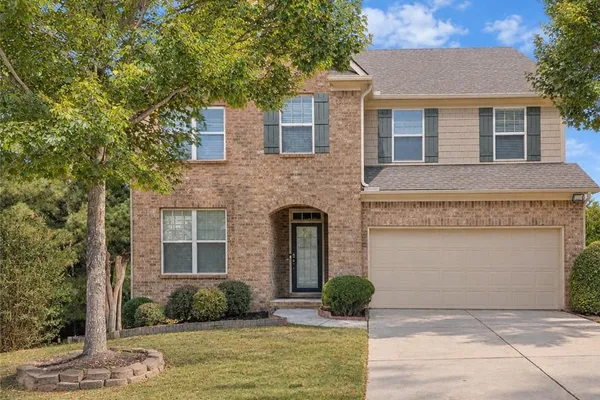 3422 FALLEN OAK DR