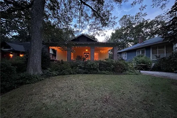 1379 METROPOLITAN AVE
