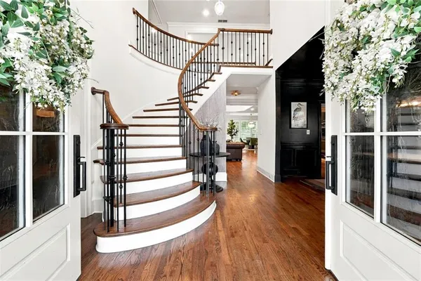 1373 N DRUID HILLS RD