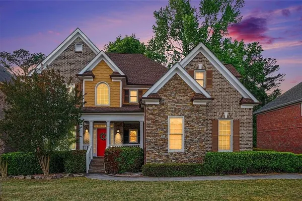 913 ARBOR DR