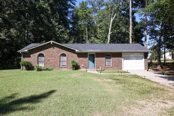 6011 LANDOVER CIR
