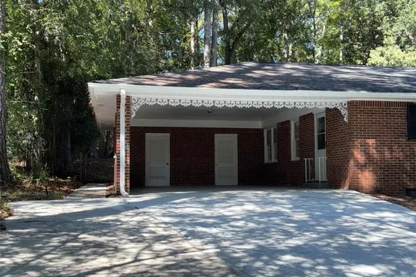 1156 CLYDEDALE DR