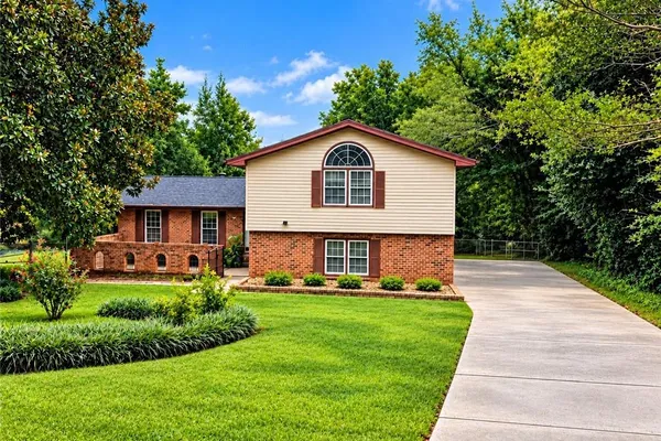 4769 DUNOVER CIR