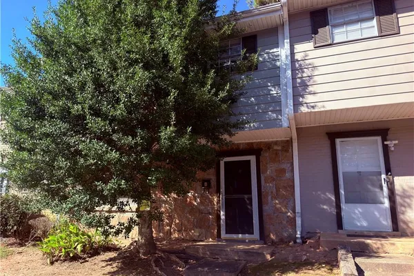 4701 FLAT SHOALS RD 69B