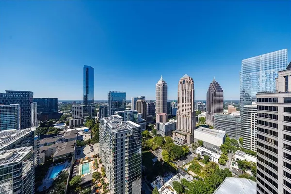 1080 PEACHTREE ST 3116