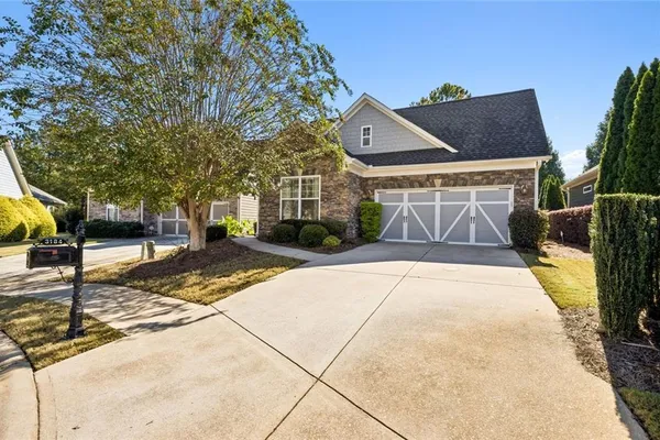 3184 WILLOW CREEK DR