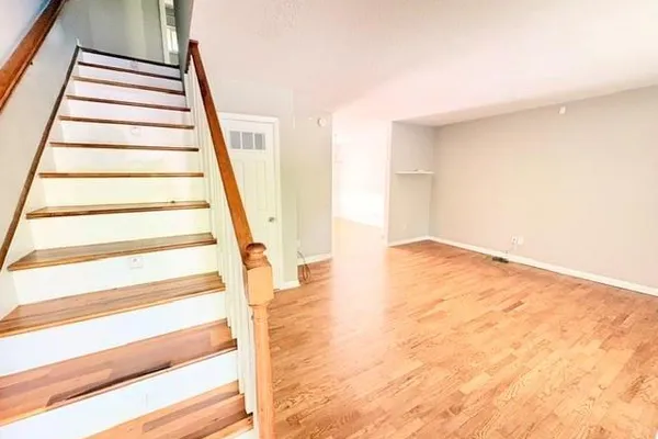 1600 BRIARCLIFF RD 4