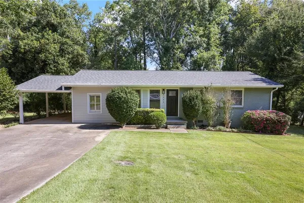 3244 SPRING DR