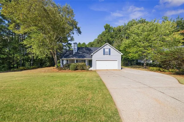 130 THE FALLS BLVD