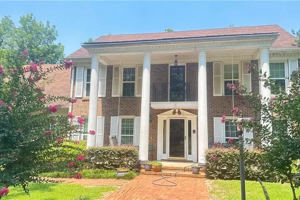 169 SILVER DOLLAR RD