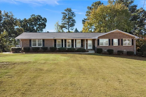 13 OAKDALE DR