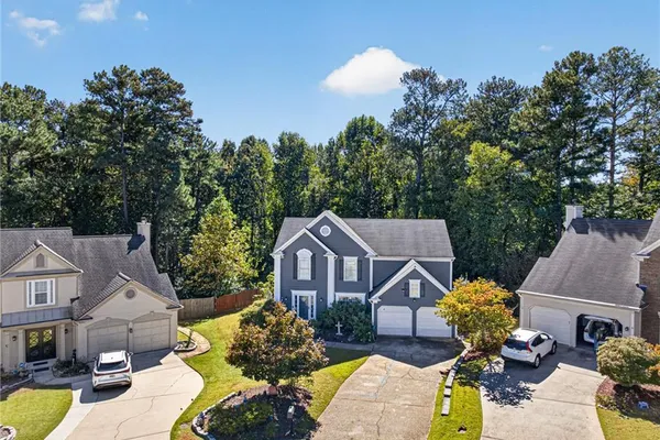 2700 KINGSBROOKE LN