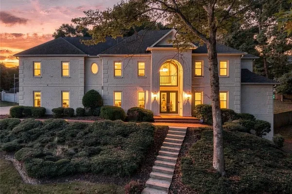 535 FRANCIS POINTE