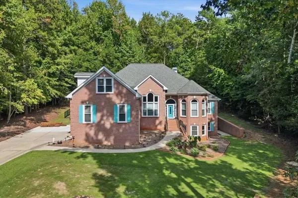 70 COSTLEYS BRIDGE DR
