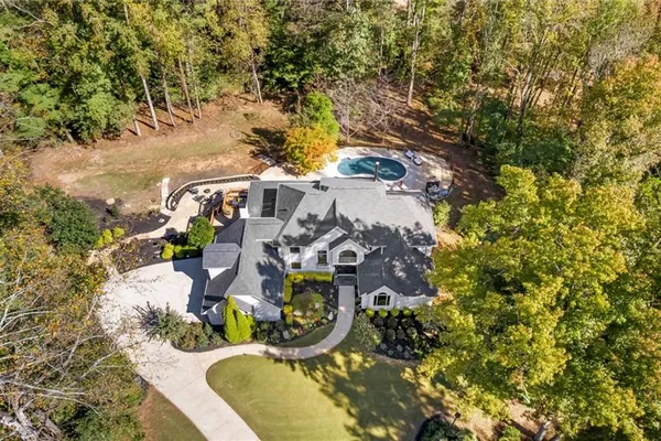 595 TERRACE OAKS DR