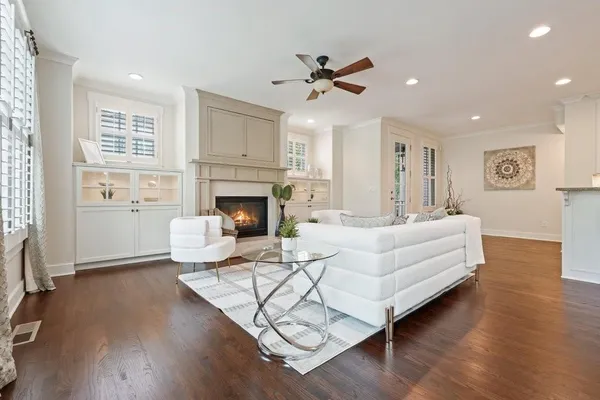 165 HUBBARD RD