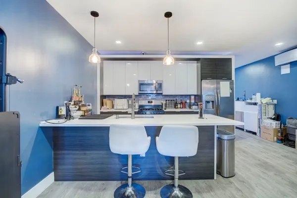 62 69TH ST 403