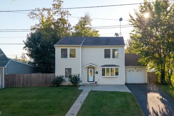 29 WINDSOR DR