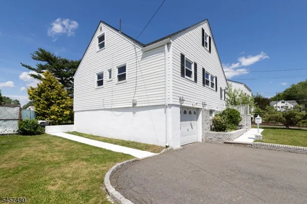 19 JONQUIL CIR