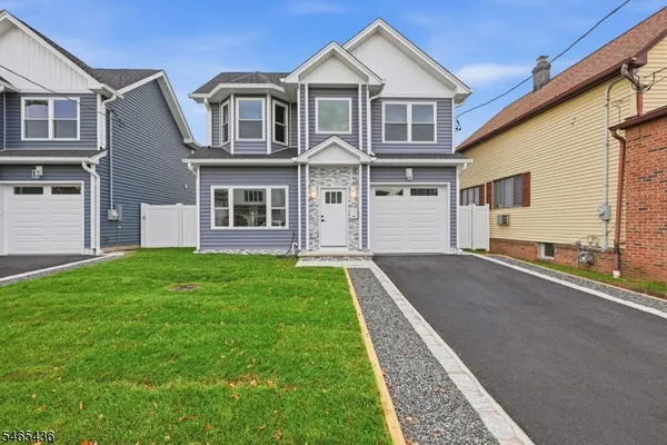 807 DENNIS PL