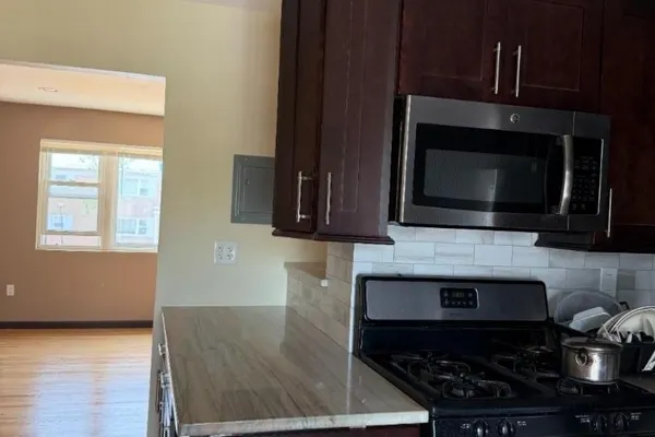 160 EVERGREEN RD 20B
