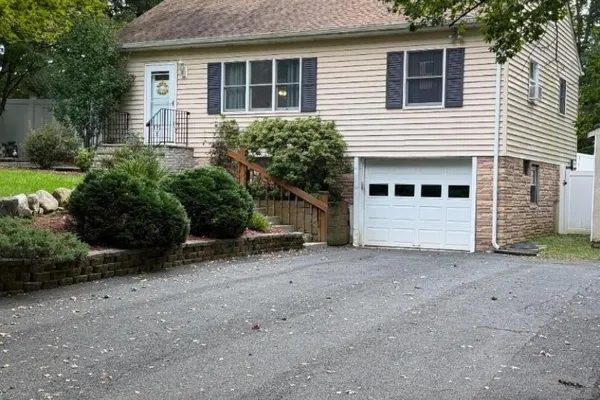 11 RICHMOND RD