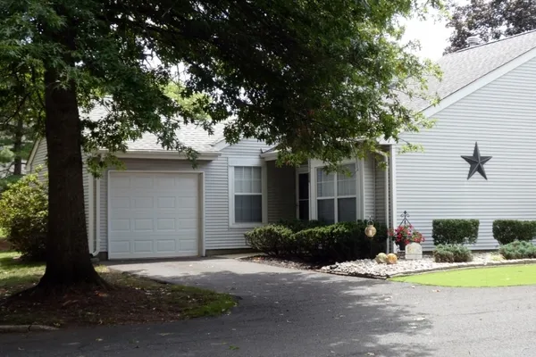 124 WINCHESTER WAY