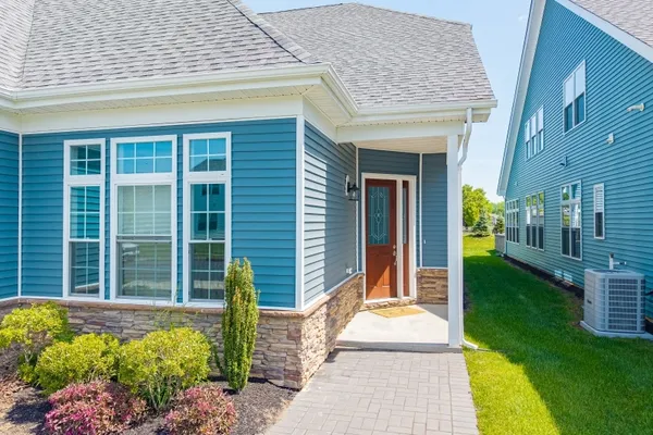 22 SAMJAN CIR
